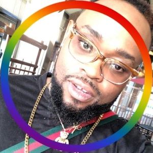 Meet your Posher, Domo